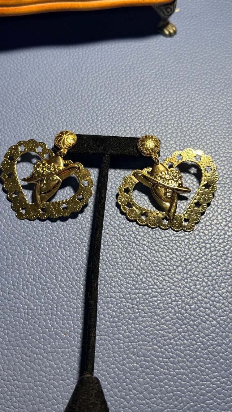 The Vatican Library Collection Vintage Gold Tone Heart Laced Filigree Lady in Ha